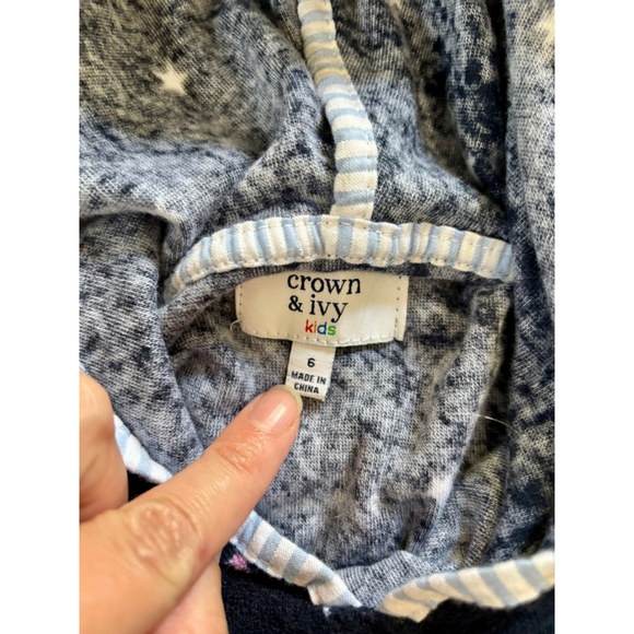 Girls Crown & Ivy Kids Navy Star Print Hooded Swim Coverup Size 6 - Picture 3 of 7